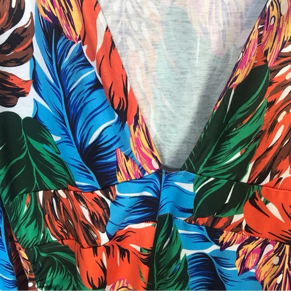 Plus Pretty Shein Dress Sz1XL Tropical Print Raised Hem Deep V Neck Long Sleeves - Picture 3 of 6